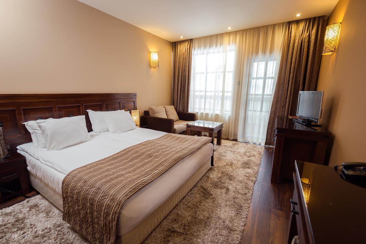 Family Hotel Strannopriemnitza أوريشاك المظهر الخارجي الصورة