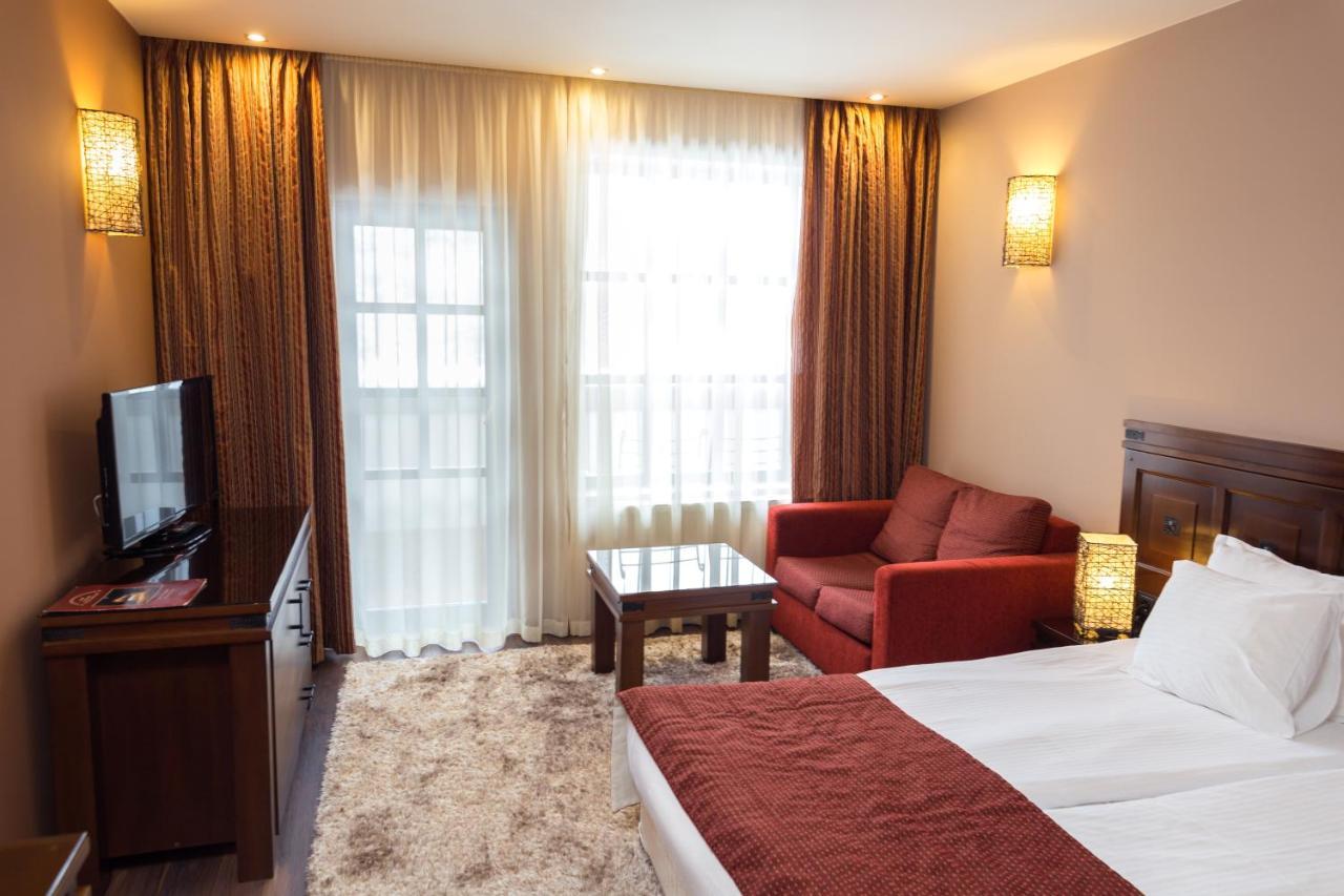 Family Hotel Strannopriemnitza أوريشاك المظهر الخارجي الصورة